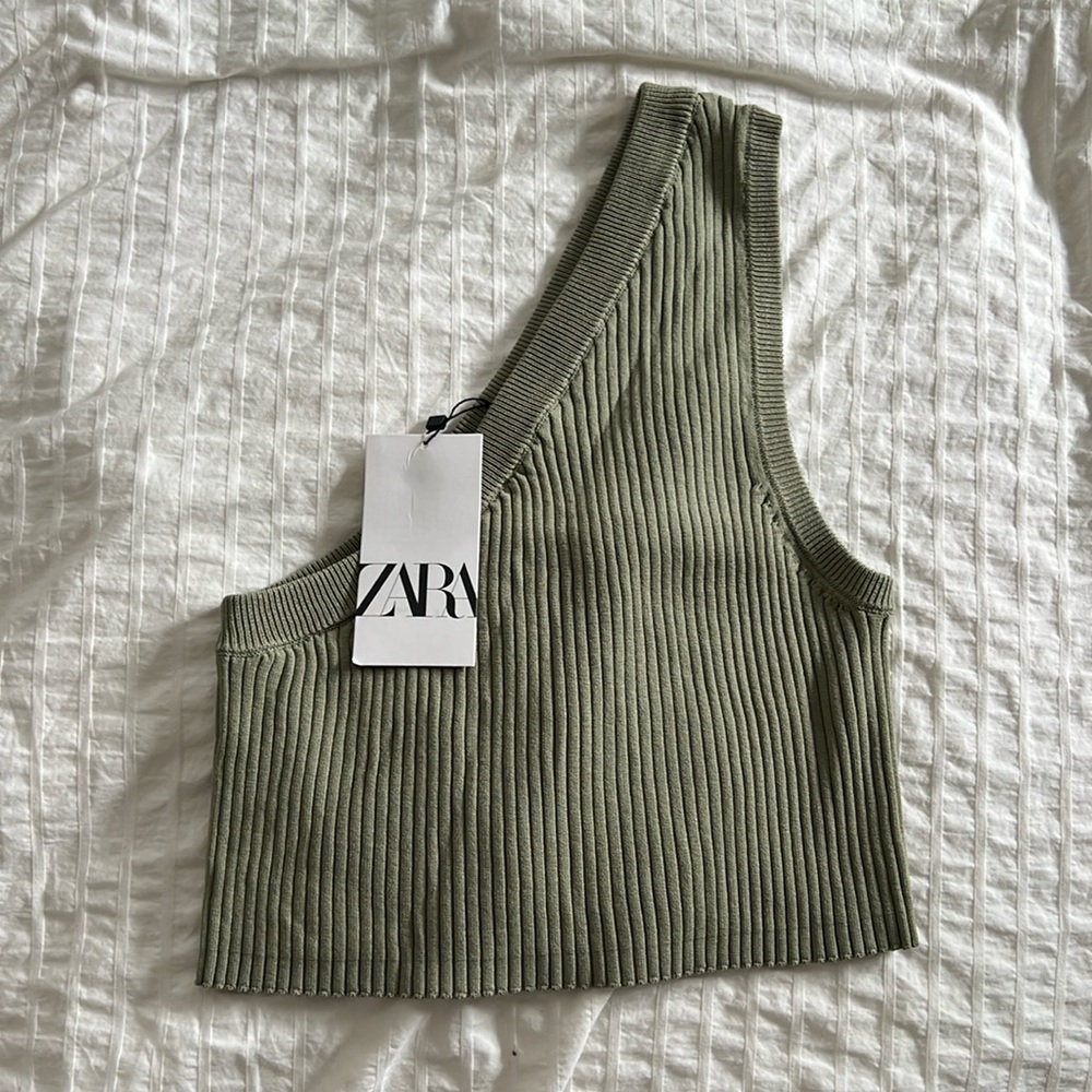 Zara one shoulder crop tank